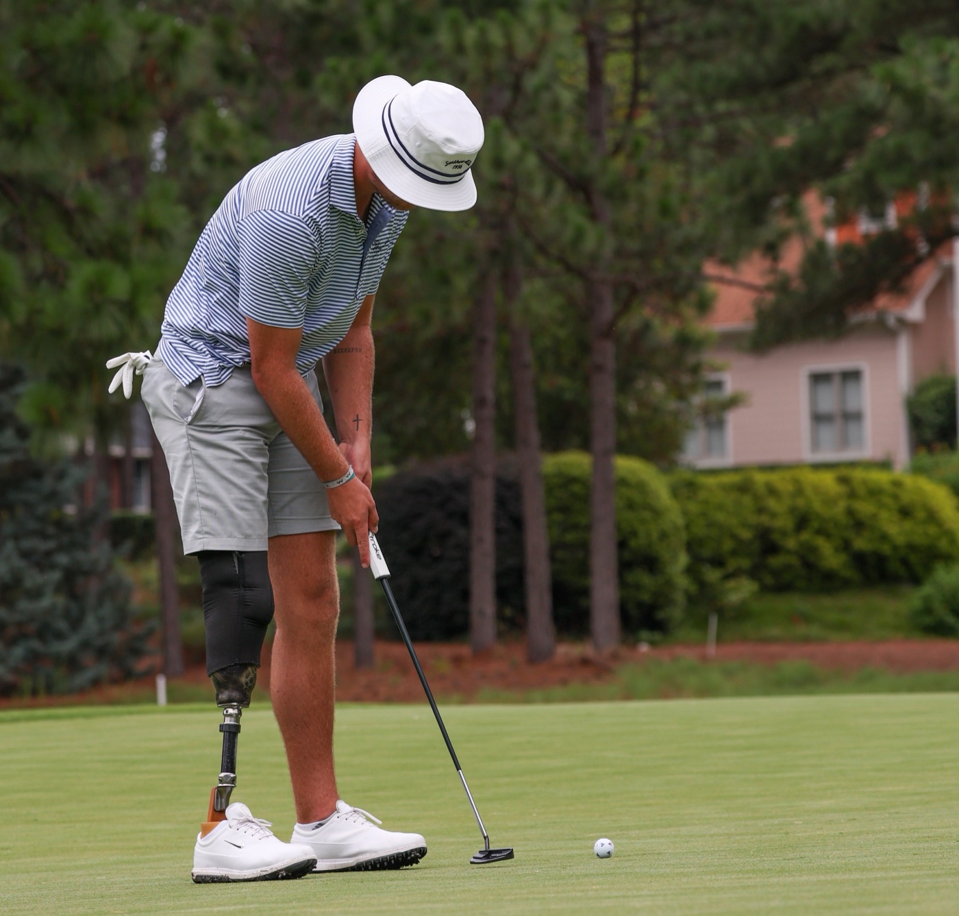Parker VanCampen putting on the green